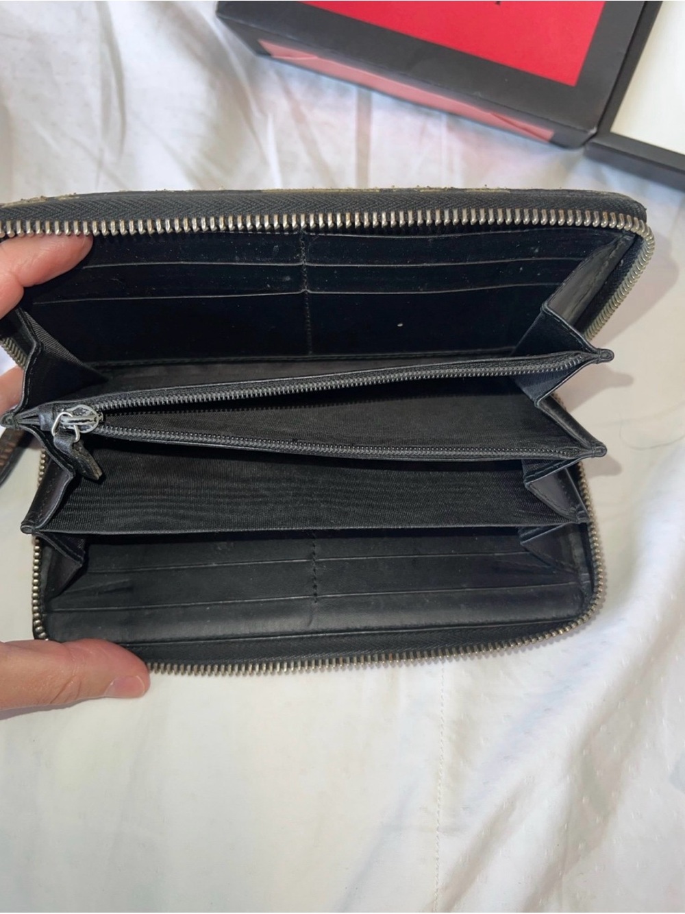 Gucci GG Supreme King snake Zip Wallet - Picture 4 of 10